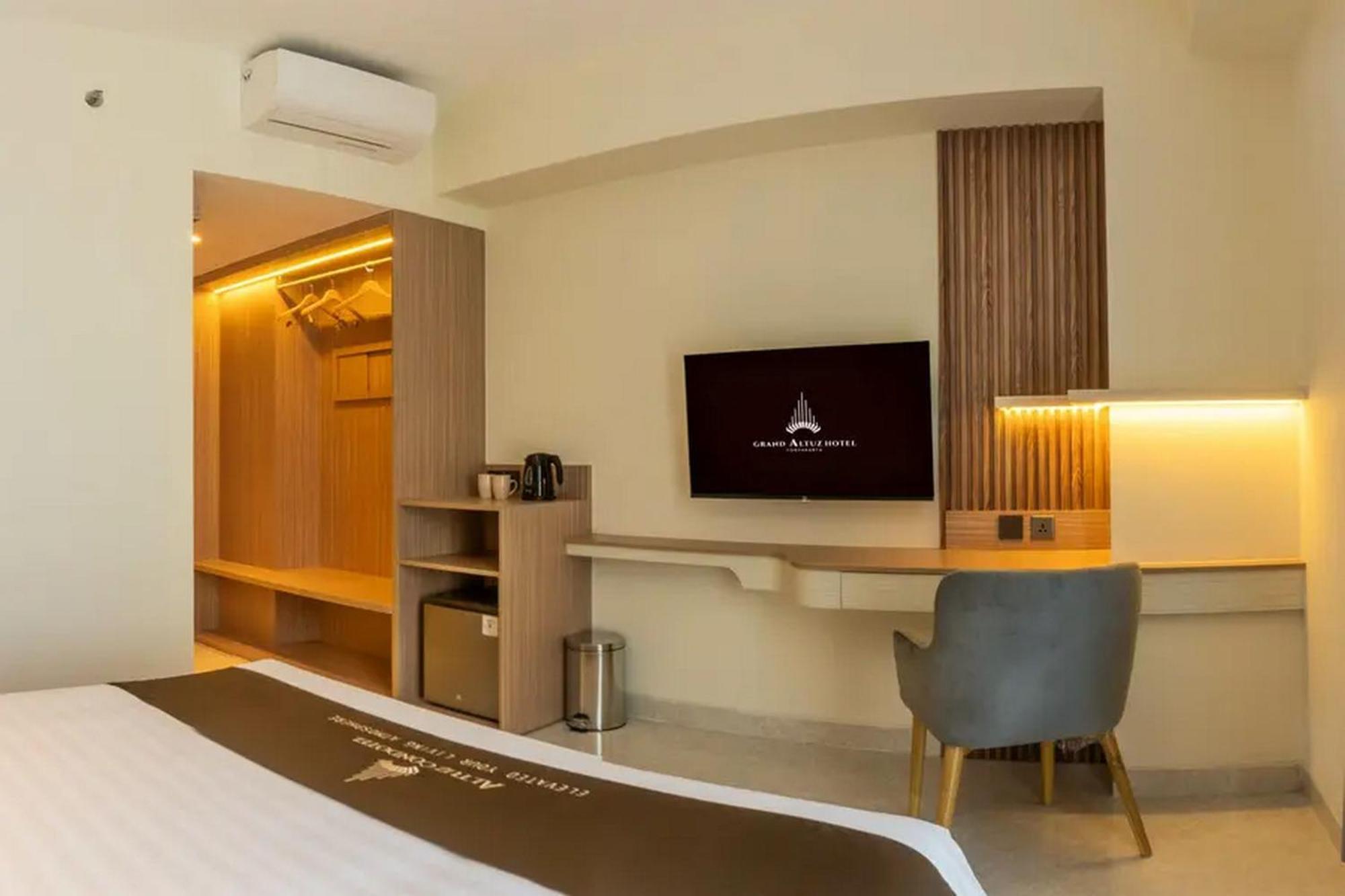 Redliving Apartemen Premium Exclusive Seturan Jogyakarta Zewnętrze zdjęcie